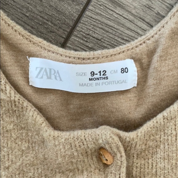 Zara Jumper with embroidered details - Picture 2 of 3